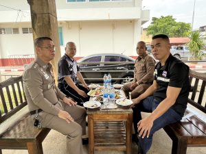 อาหารกลางวันหลังประชุมประจำเดือน กุมภาพันธ์69